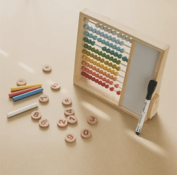 Boulier éducatif en bois avec tableau magnétique 2-en-1